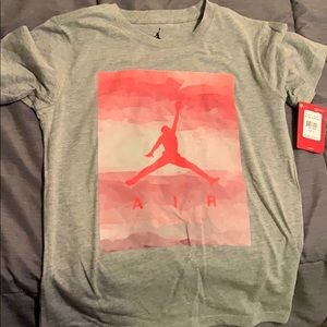 Jordan youth t-shirt nwt
